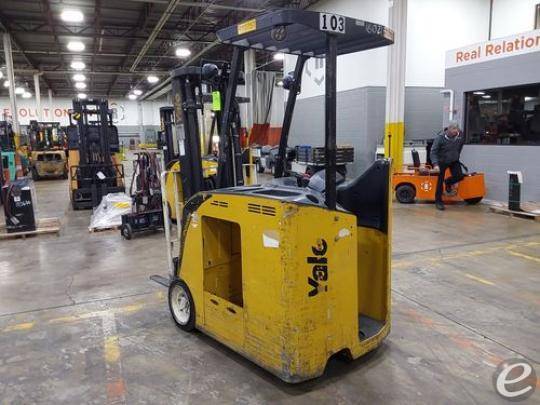 2015 Yale ESC030 Electric Forklift - 123Forklift