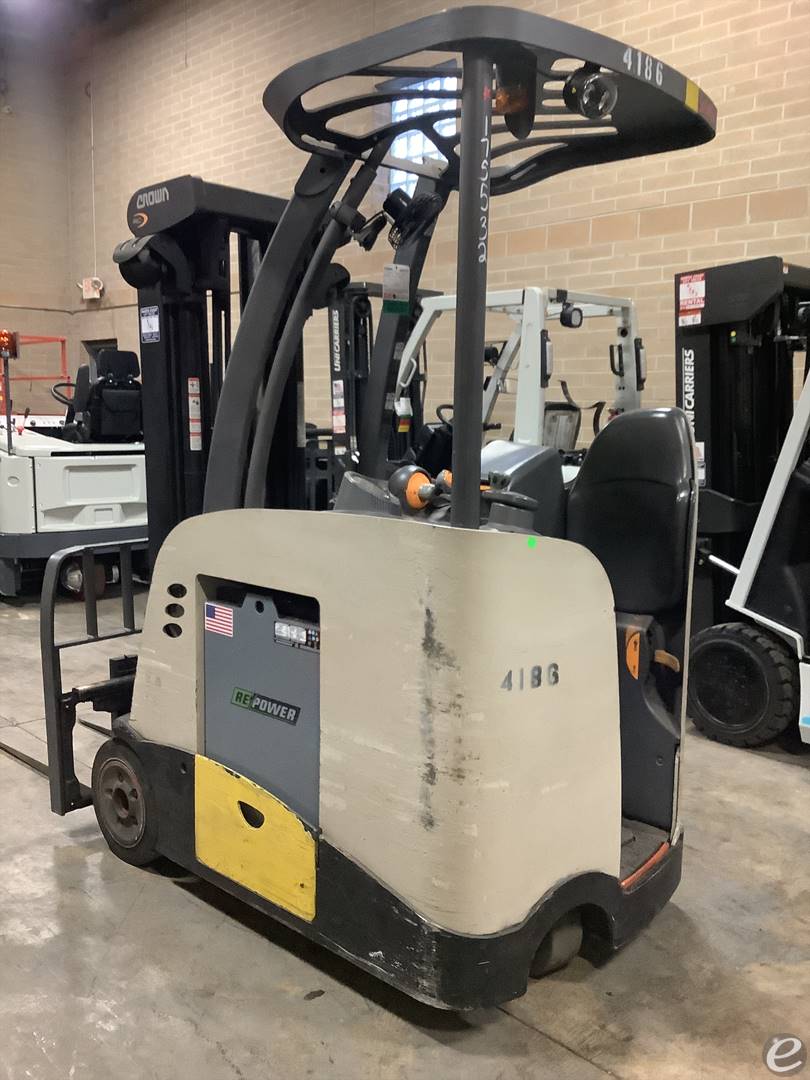 2016 Crown RC5540-40