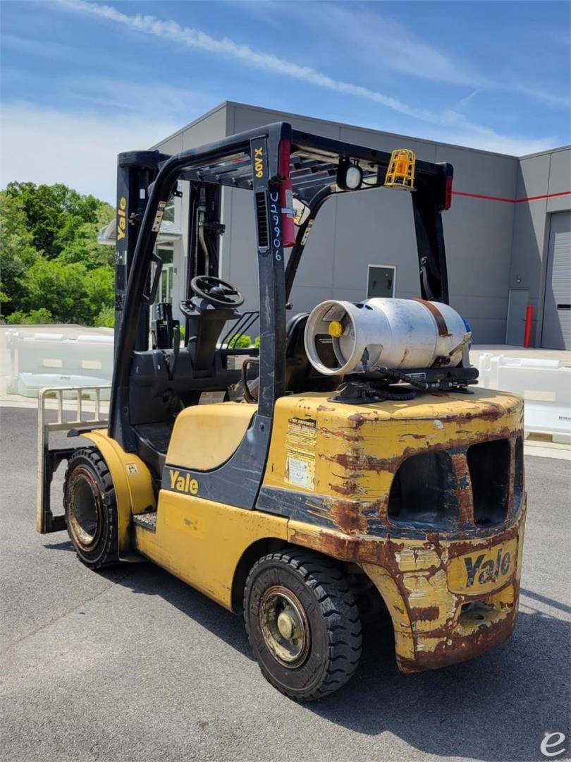 2011 Yale GLP060VX LP Gas Forklift - 123Forklift