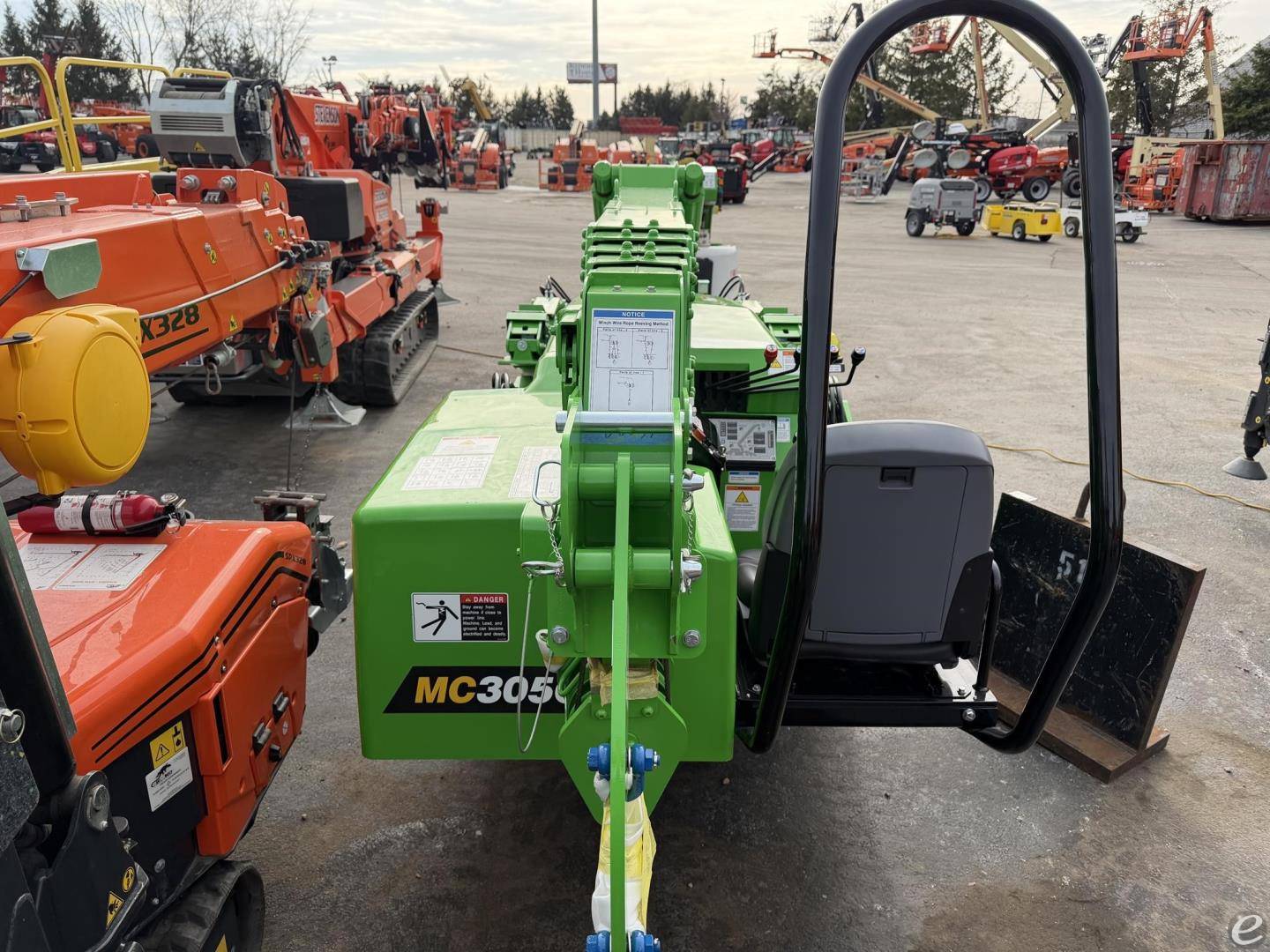 2023 MC305C