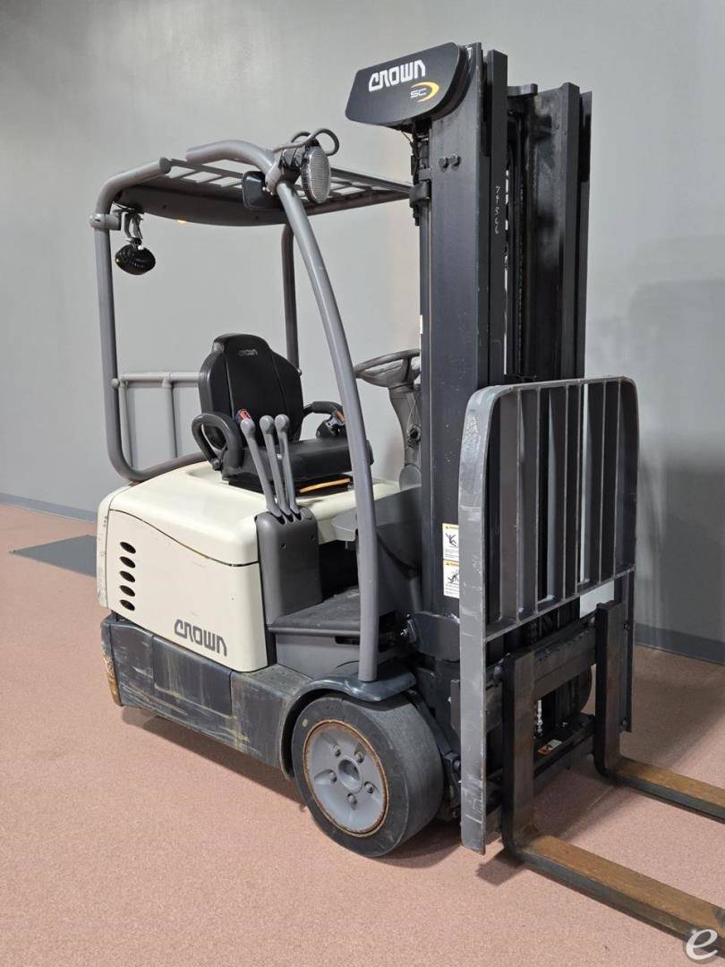 2020 Crown SC5215-30 Electric Forklift - 123Forklift