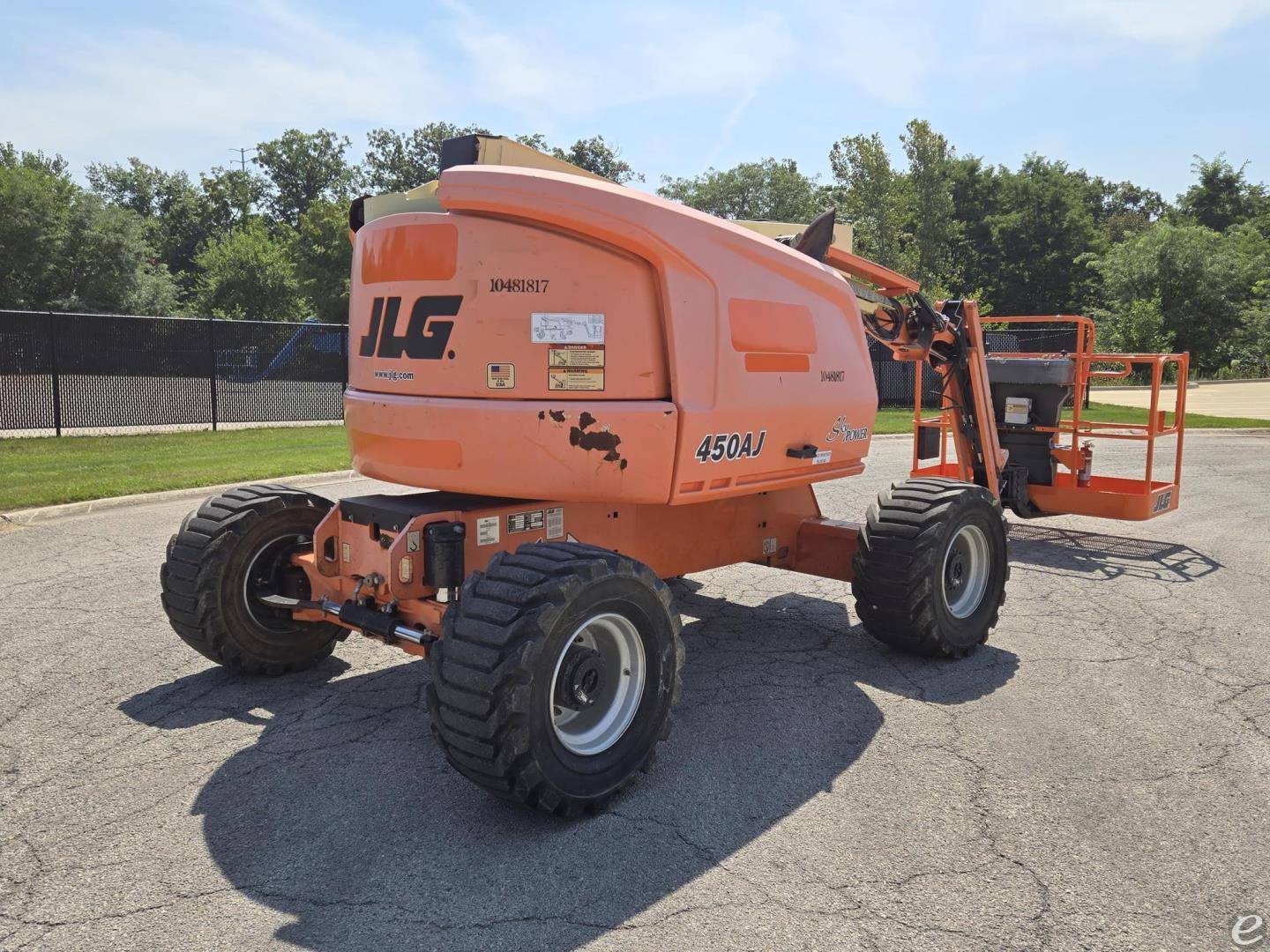 2016 JLG 450AJ