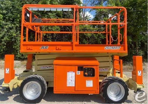 2015 JLG 260MRT