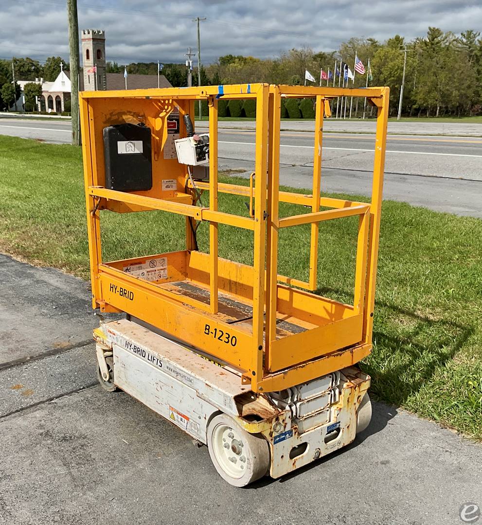 2017 Hy-Brid Lifts HB1230S3