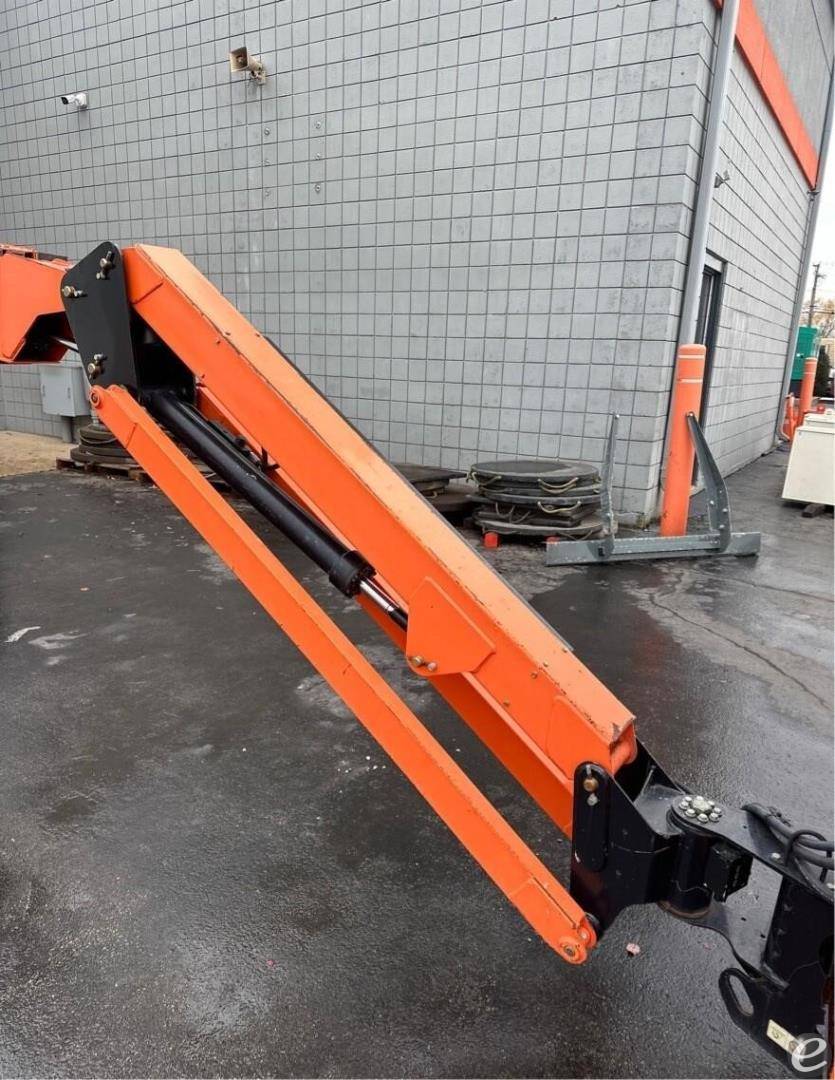 2018 JLG 600SJ