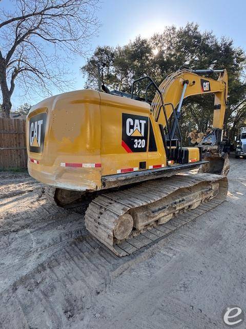 2019 Cat 320