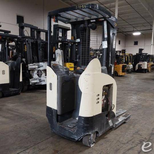2018 Crown RR5725-45