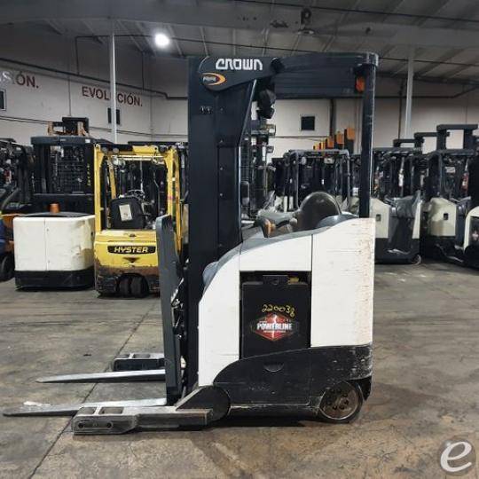 2018 Crown RR5725-45