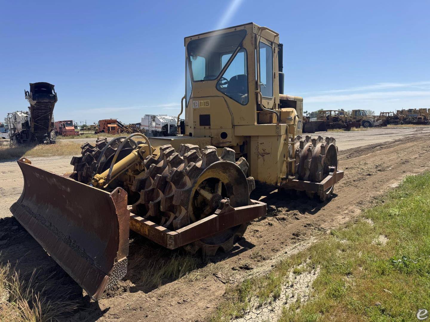 1974 Cat 815