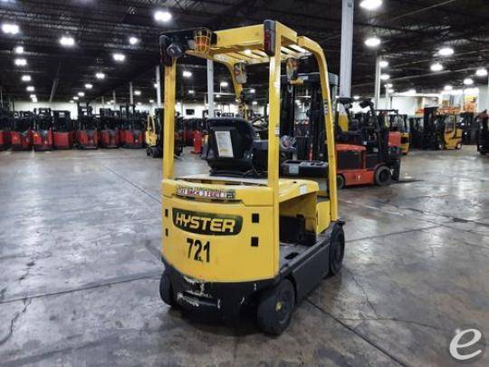 2017 Hyster E50XN-33