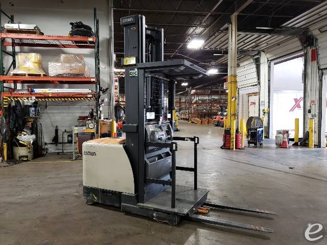 2019 Crown SP4050-30