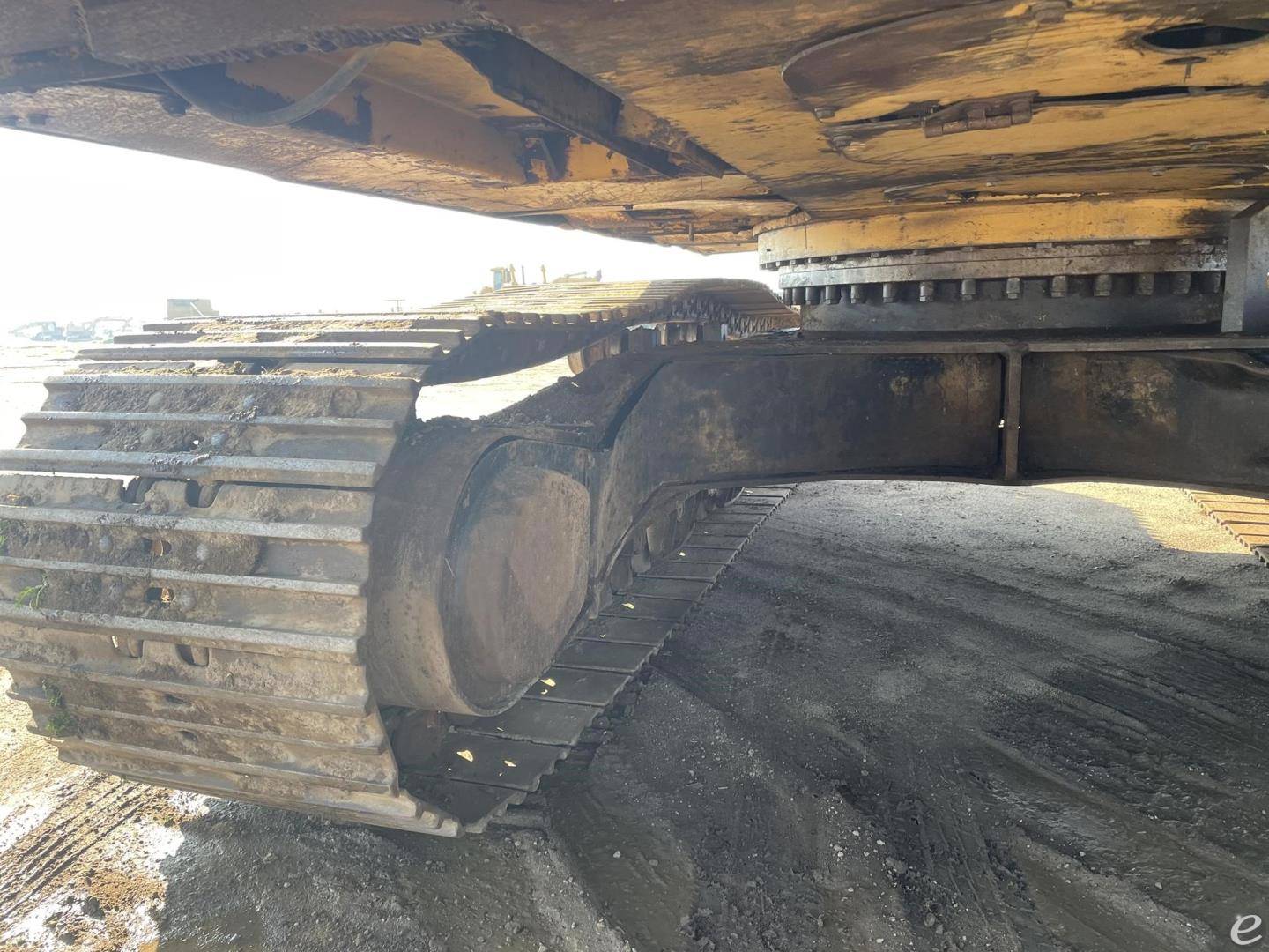 1992 Cat 330L