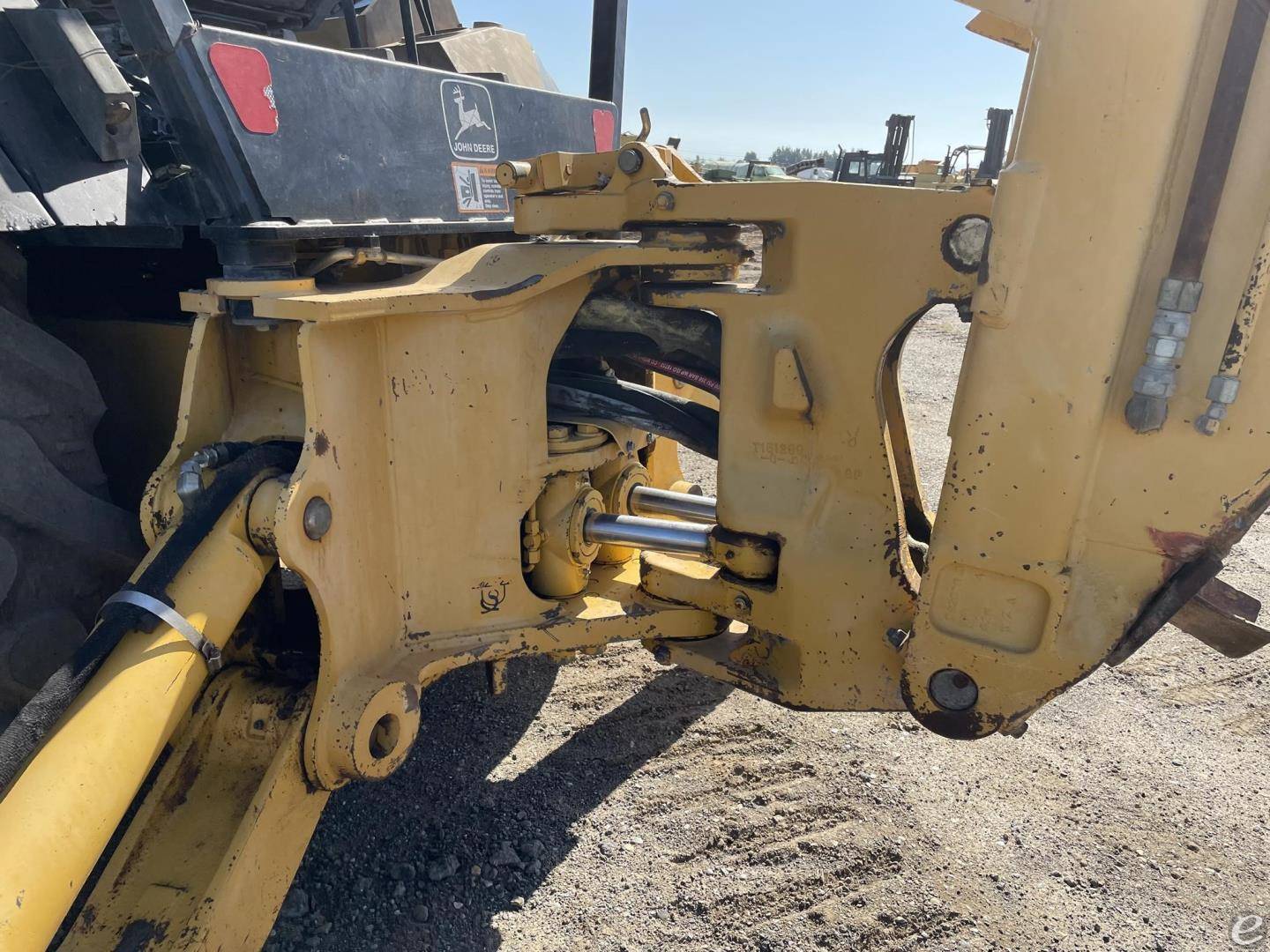 2002 John Deere 710D