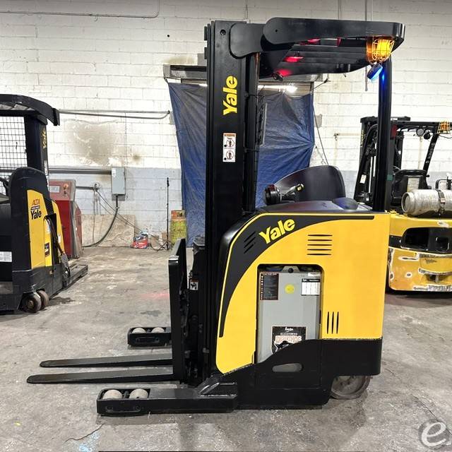 2021 Yale NR045EB