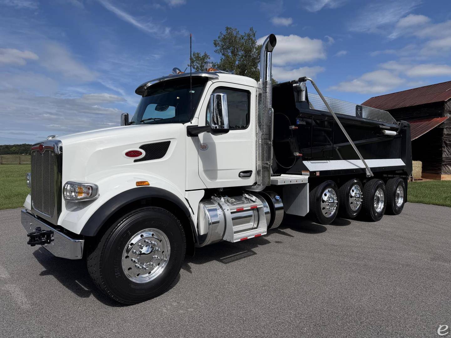 2025 Peterbilt 567