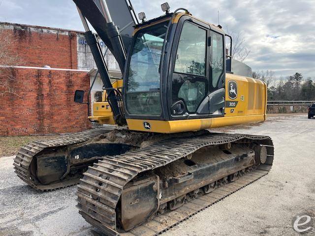 2023 John Deere 300 P-TIER