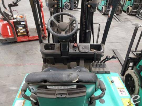 2021 Mitsubishi FBC30LN