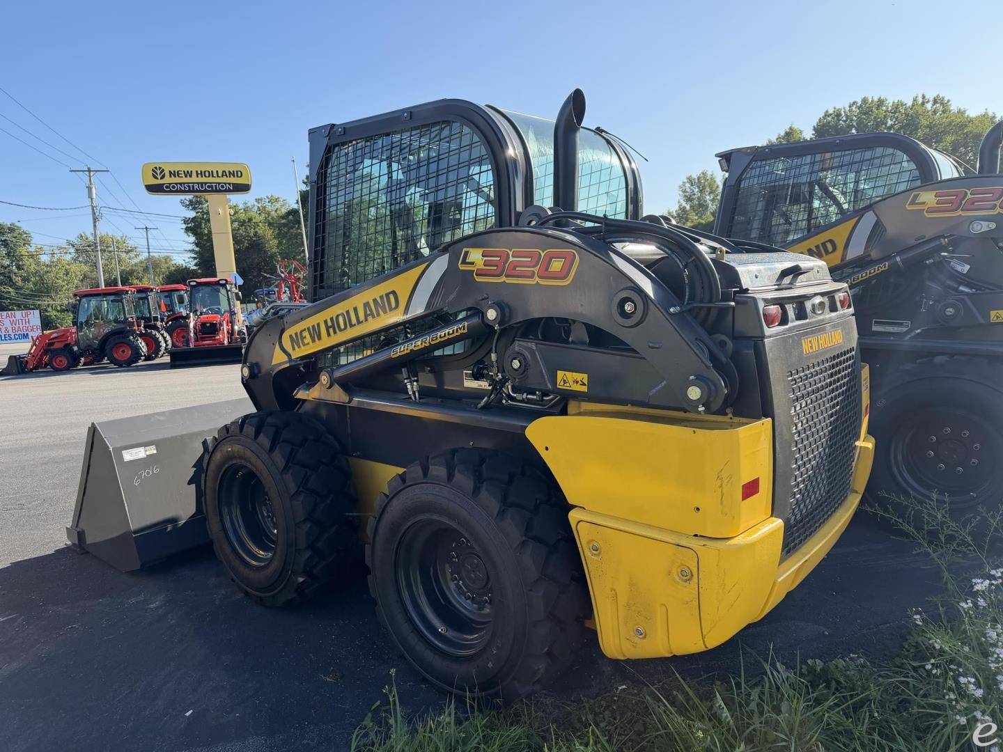 2027 New Holland L320