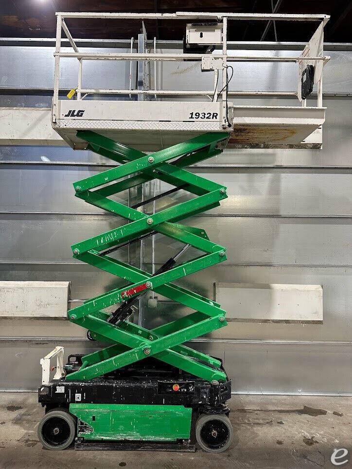 2014 JLG 1932RS Electric Scissor Lift - 123Forklift