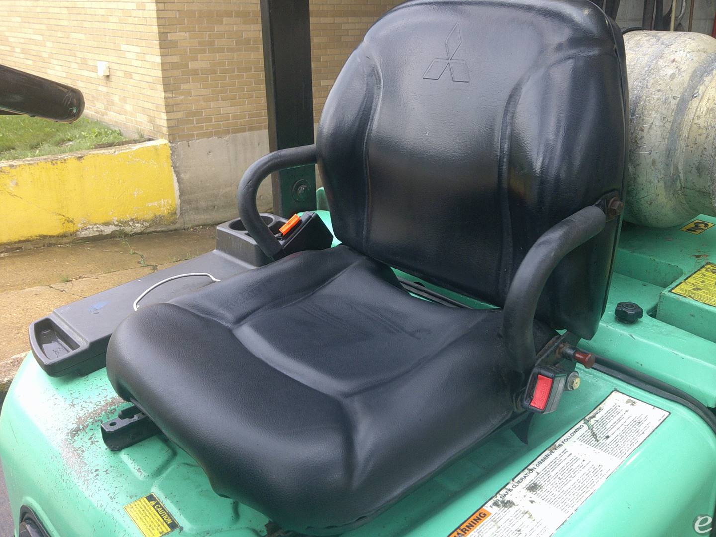 2002 Mitsubishi FGC25K