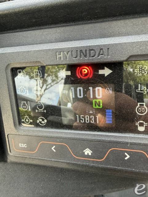 2025 Hyundai 25L-9