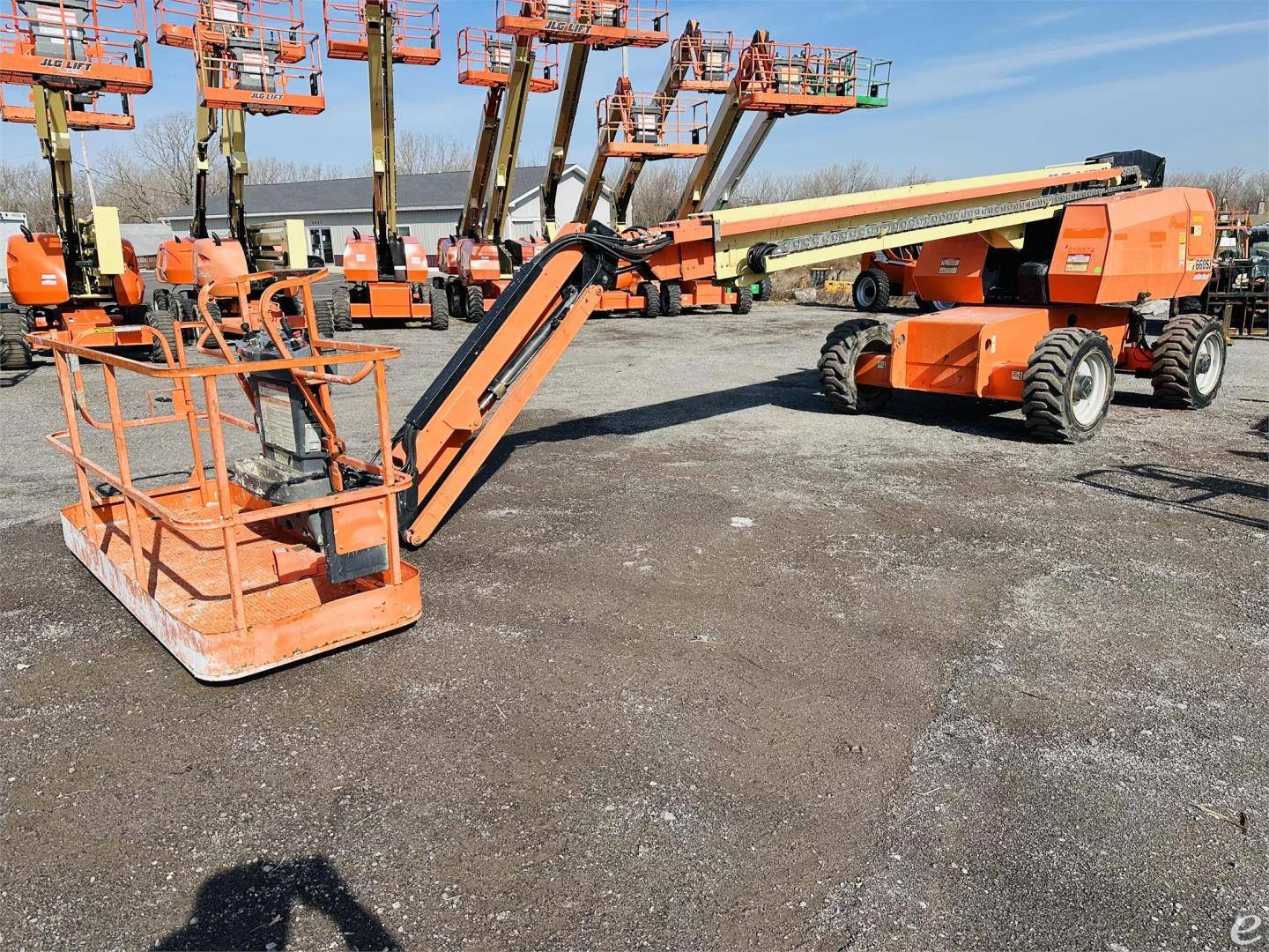 2016 JLG 660SJ