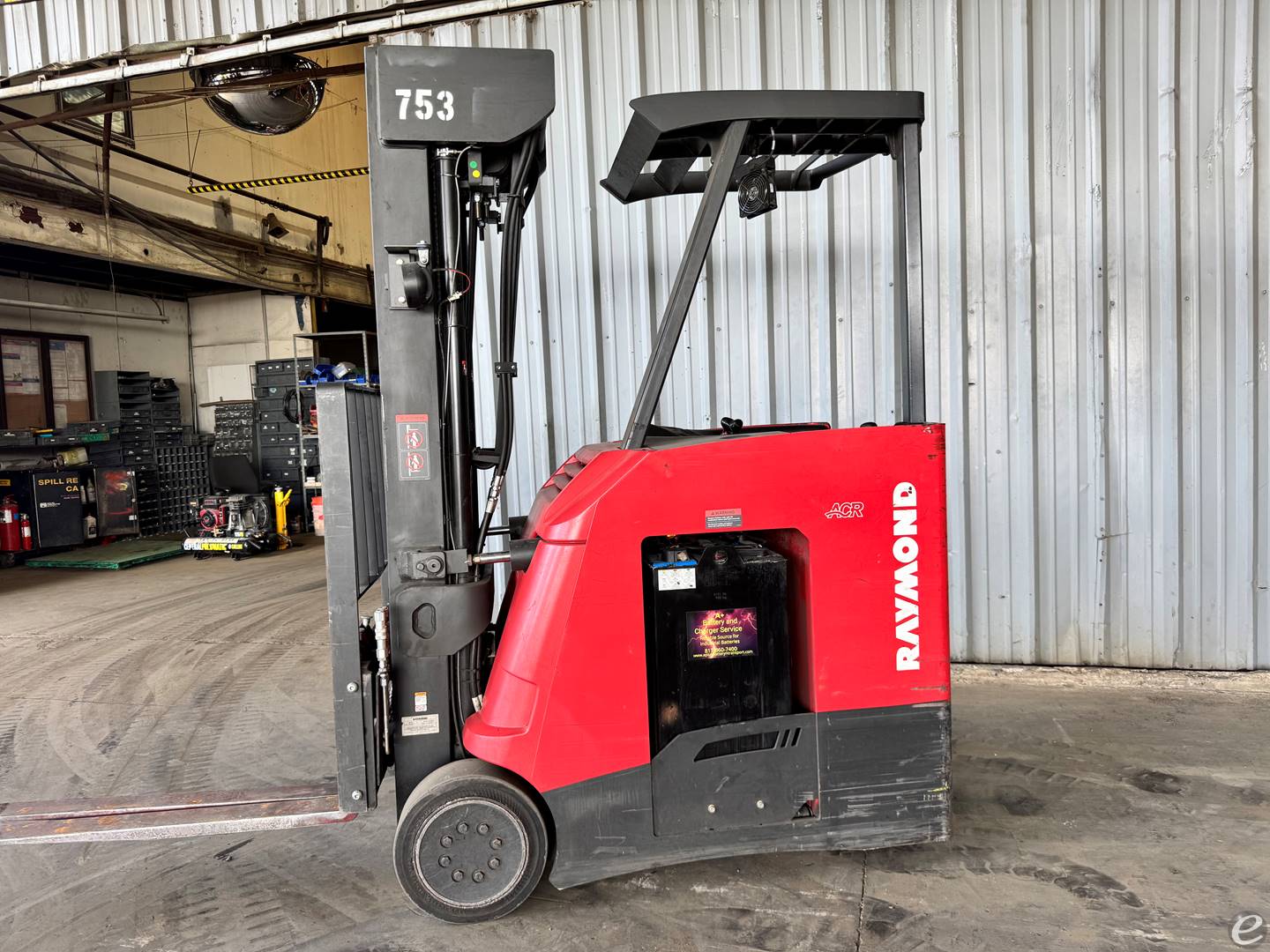 2017 Raymond 425-C35QM