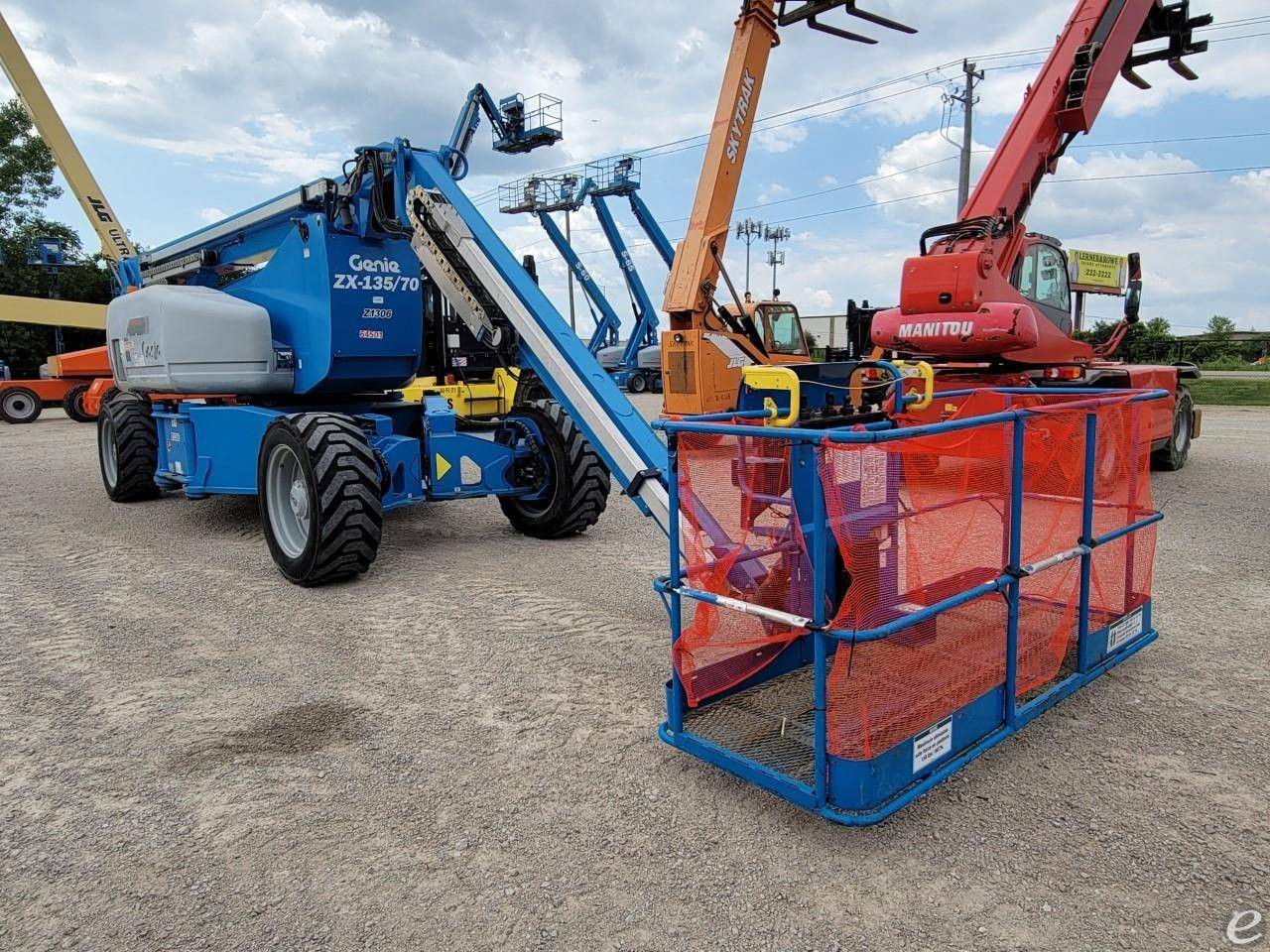 2015 Genie ZX135/70