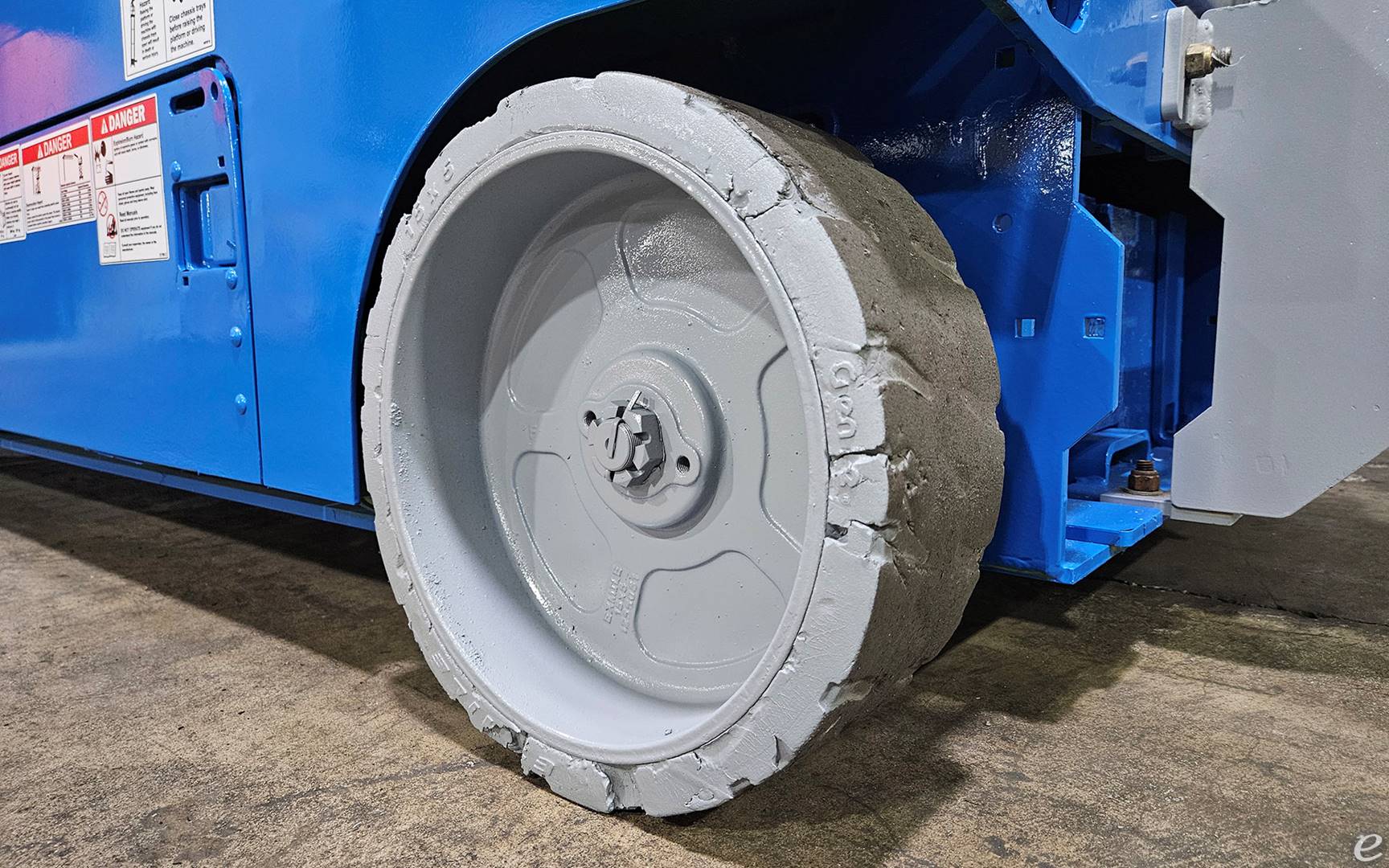 2016 Genie GS4047
