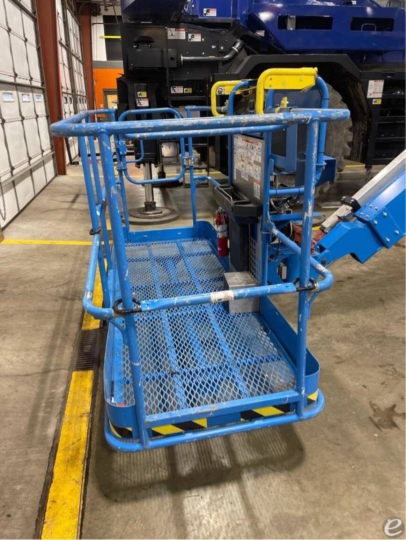 2022 Genie ZX135/70