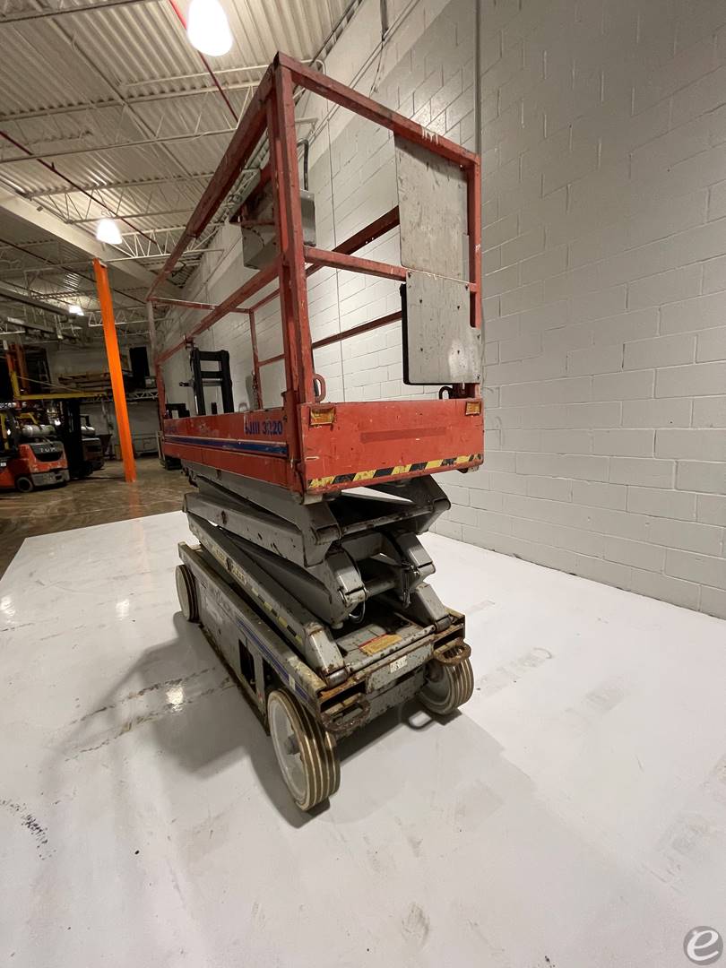 2012 Skyjack 3220 Electric Scissor Lift - 123Forklift