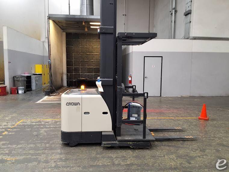 2018 Crown SP3500-30