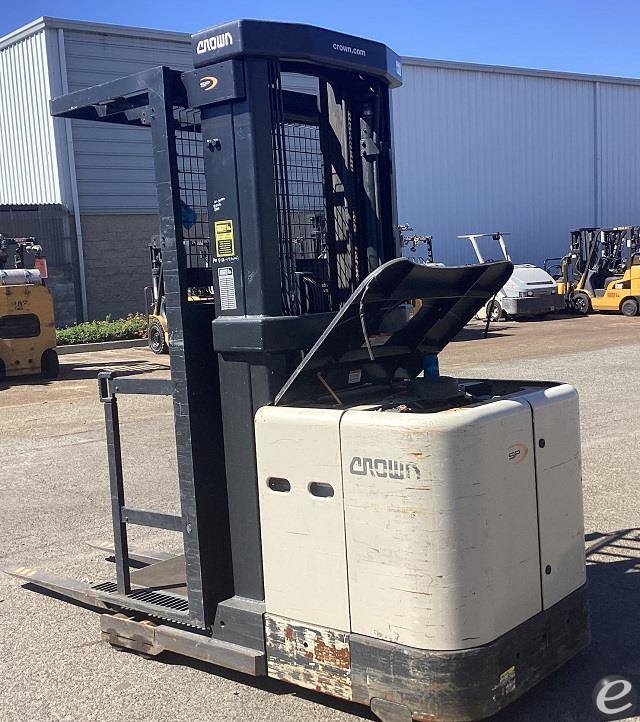 2014 Crown SP3510-30