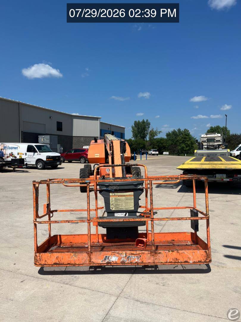 2013 JLG 660SJ
