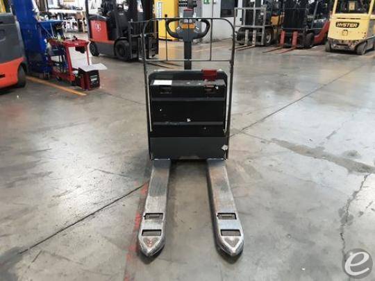 2018 Unicarriers WLXT2W7S22V Electric Forklift - 123Forklift