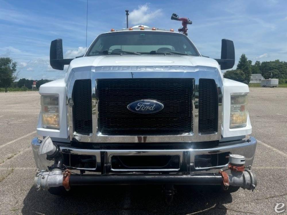 2016 Ford F750 SD