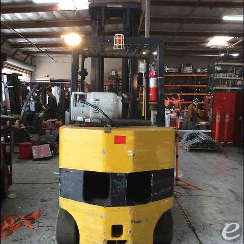 2005 Yale GLC100 LP Gas Forklift - 123Forklift