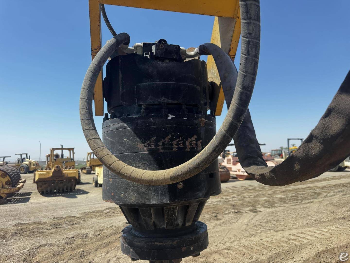 2005 Cat 325CL