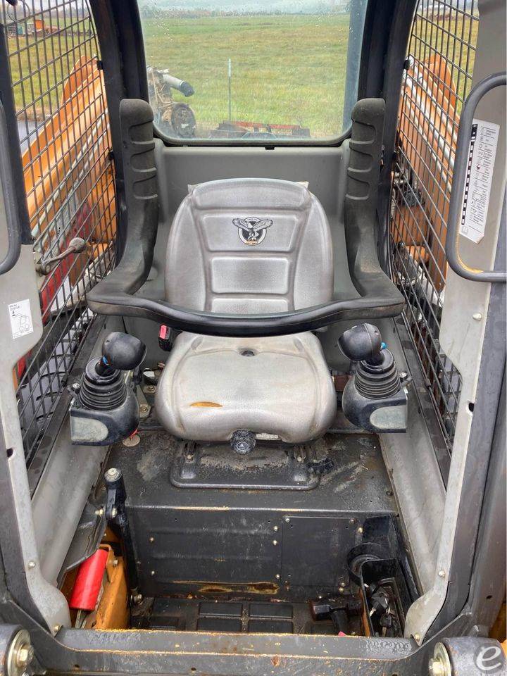 2019 Case SR210 LOADER