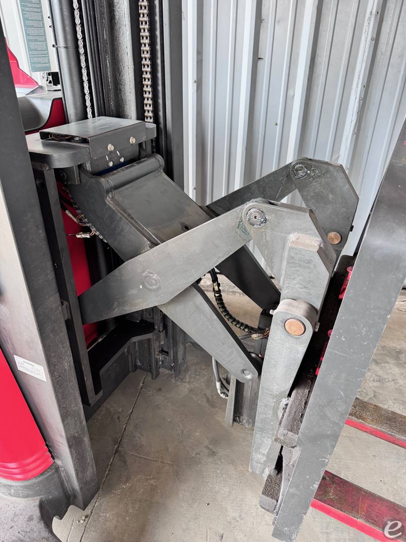 2014 Raymond 750-R45TT Electric Reach Truck - 123Forklift