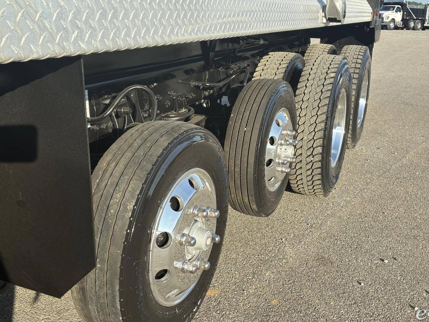 2023 Freightliner 108SD