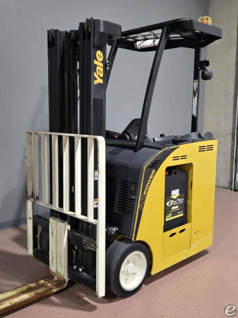 2019 Yale ESC030AD Electric Forklift - 123Forklift