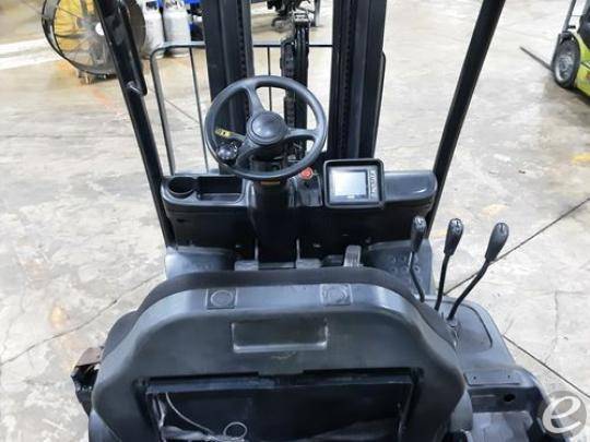 2022 Clark S25CL