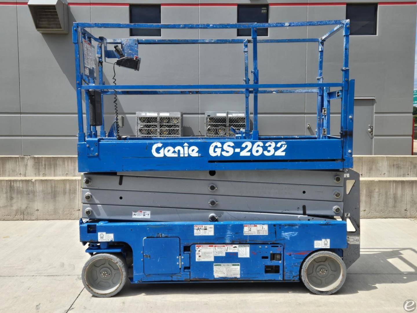 2013 Genie GS2632 Electric Scissor ...