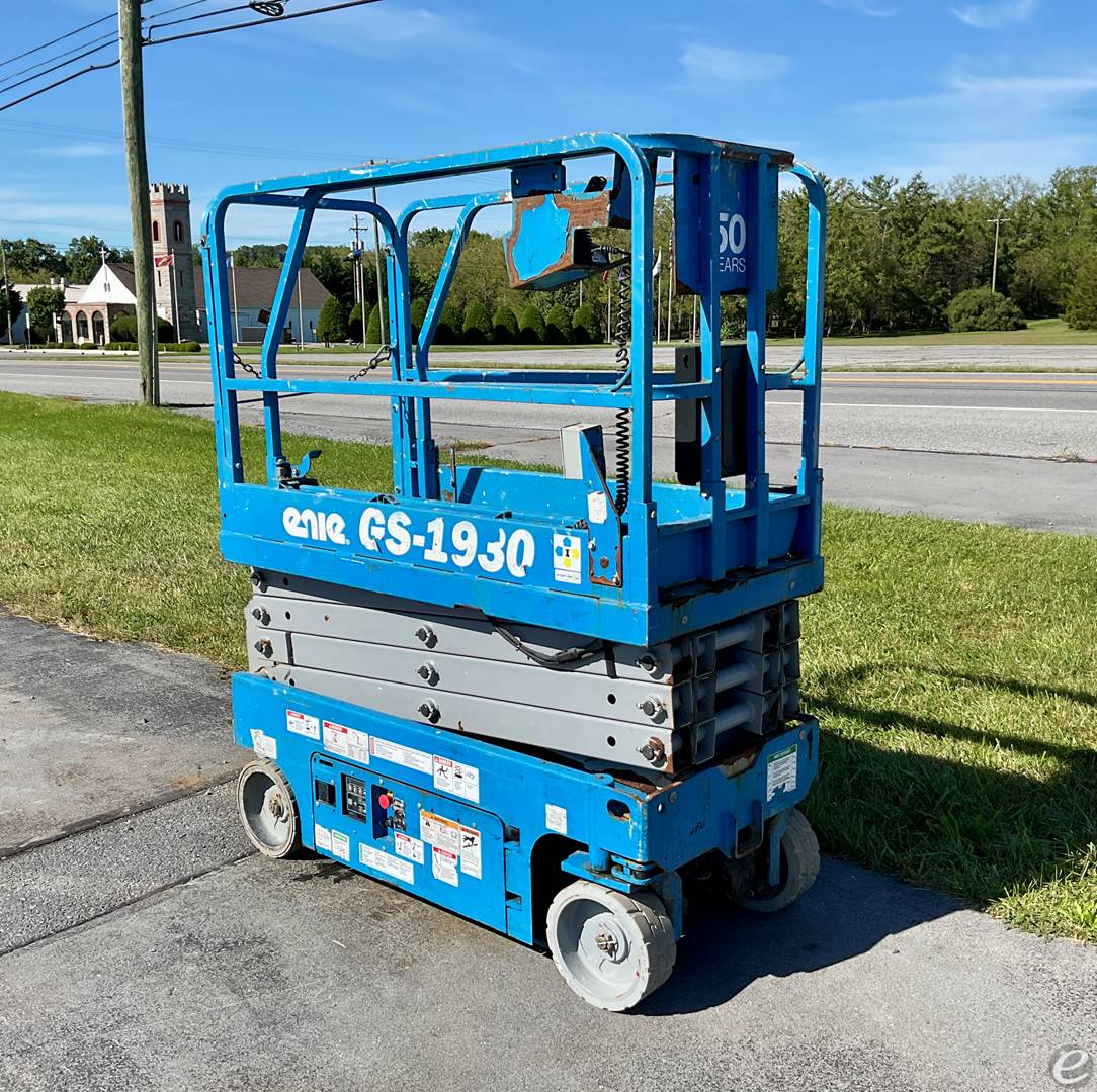 2016 Genie GS1930