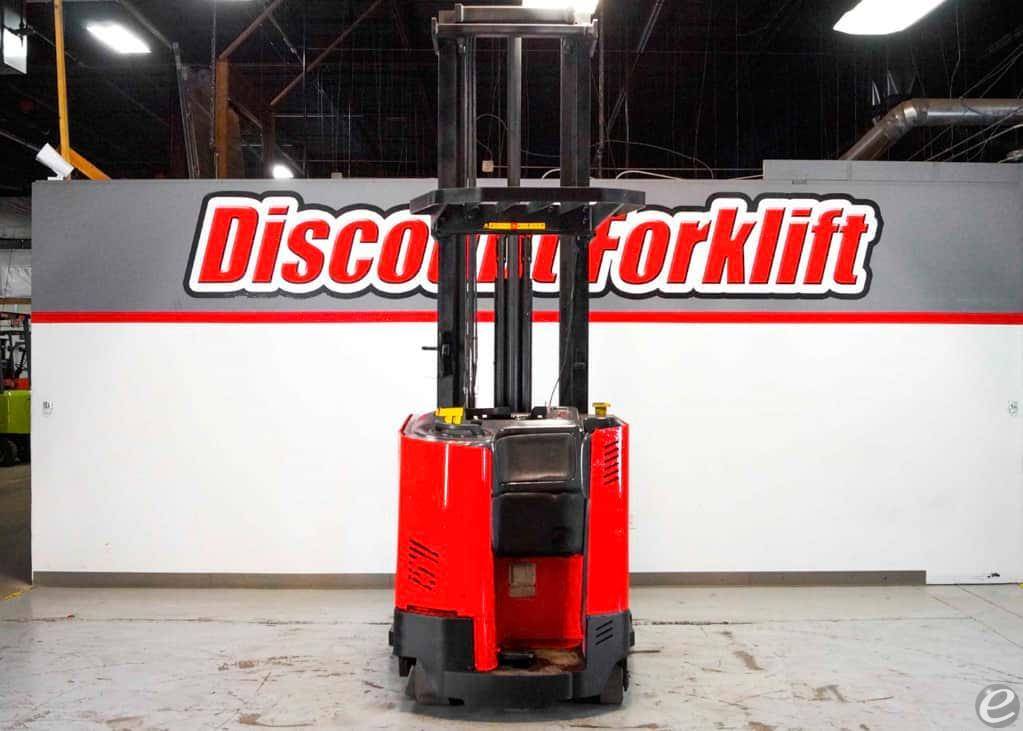 1999 Raymond R40TT Electric Reach Truck - 123Forklift