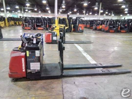 2015 Raymond 8510