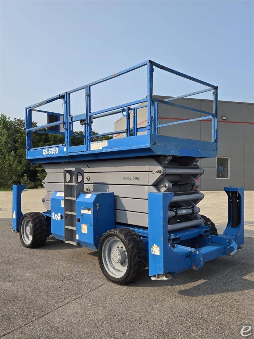 2013 Genie GS5390RT Dual Fuel Scissor Lift - 123Forklift