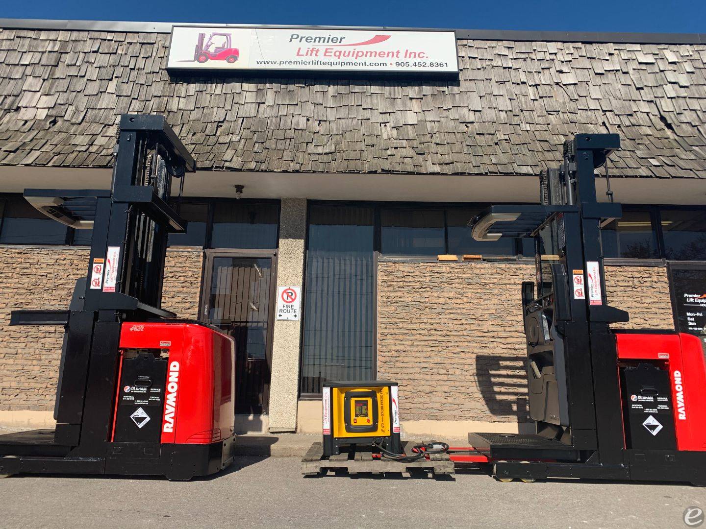2005 Raymond EASIOPC30TT Electric Order Picker - 123Forklift