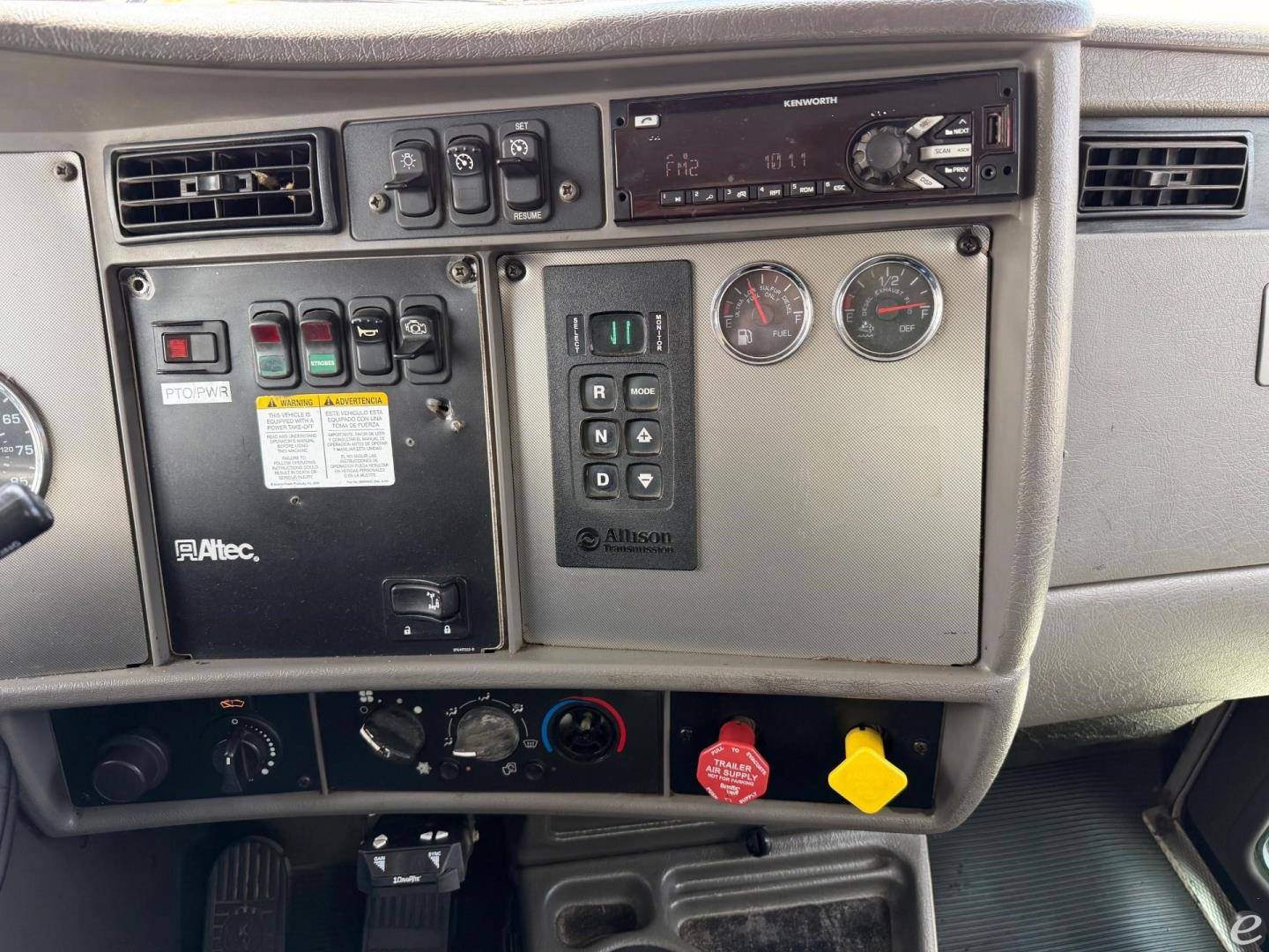 2016 Kenworth T370